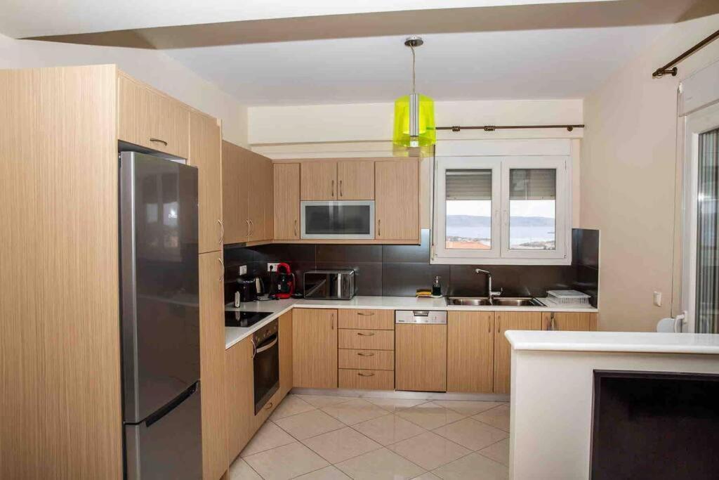 Lavrio Seaview 2Bdr Apt 4 Min Dive From The Sea Luaran gambar